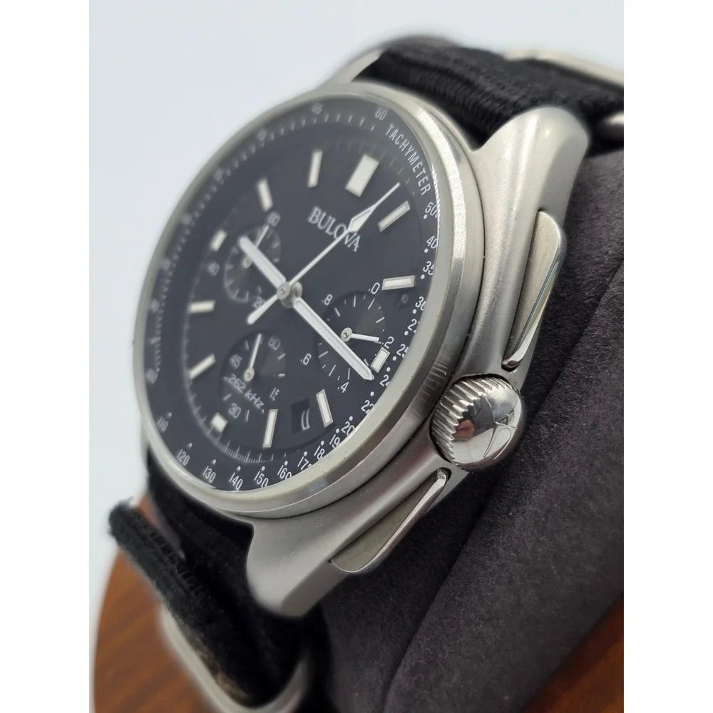 Bulova Lunar Pilot 96B251 Apollo 15 262kHz Chronograph 45mm Box Extra Strap